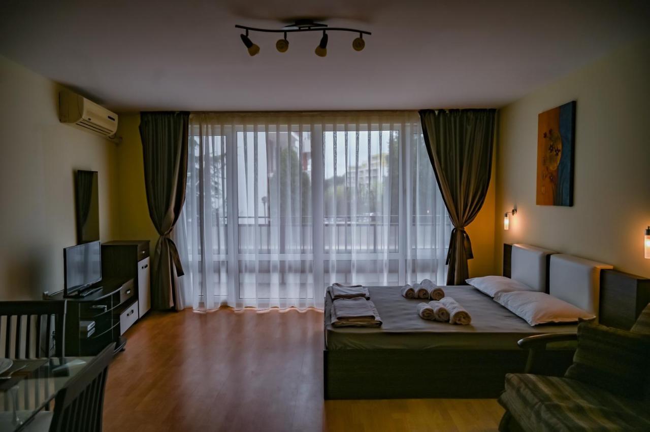 Panorama Fort Beach, Фамилно Студио Deluxe Sveti Vlas Extérieur photo