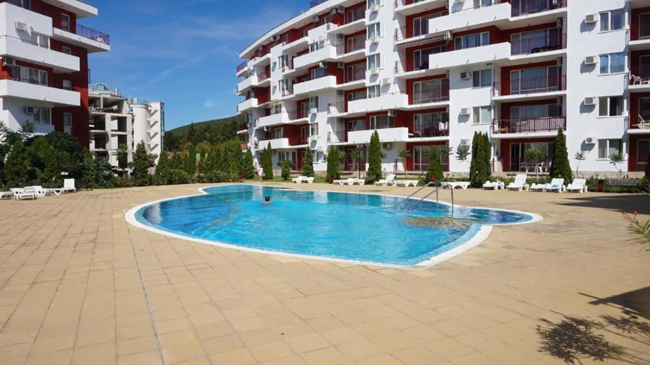 Panorama Fort Beach, Фамилно Студио Deluxe Sveti Vlas Extérieur photo