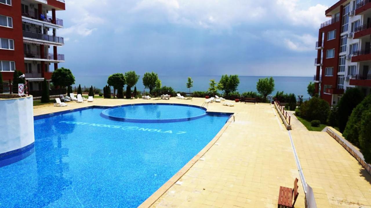 Panorama Fort Beach, Фамилно Студио Deluxe Sveti Vlas Extérieur photo